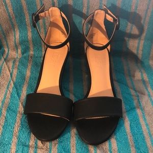 Ann Taylor LOFT wedges - Size 5.5
